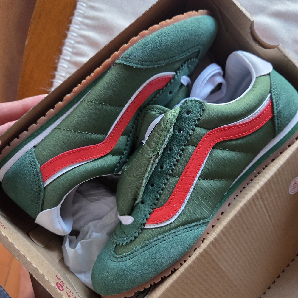 VANS Super Lowpro Sneakers